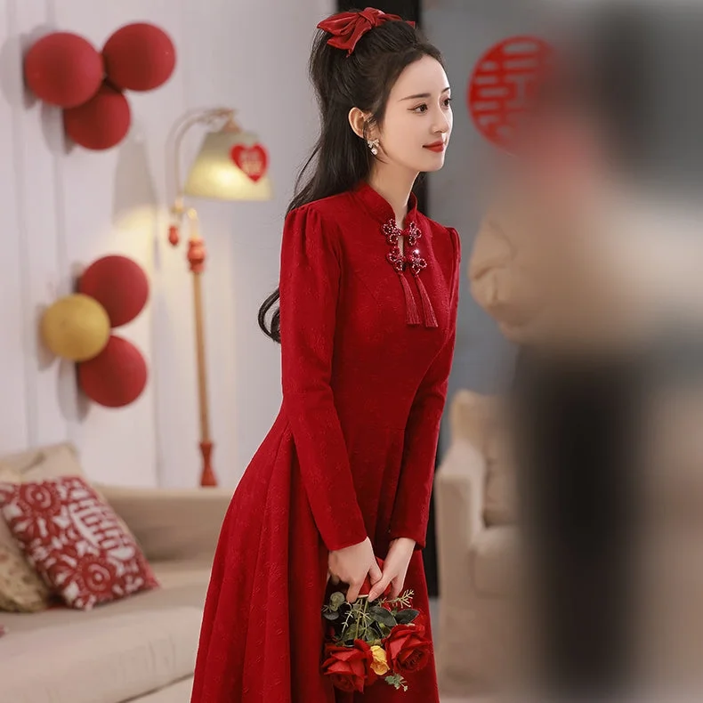 Timeless Elegance Dress Long Sleeve A-line Knee Length Cheongsam Toasting Dress Wedding Gown Timeless Elegance Dress Long Sleeve A-line Knee Length Cheongsam Toasting Dress Wedding Gown