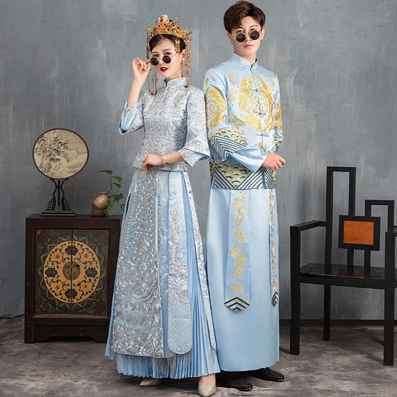 Modern Gown Floral Embroidery Double Sleeve Retro Chinese Wedding Suit with Tassels Modern Gown Floral Embroidery Double Sleeve Retro Chinese Wedding Suit with Tassels