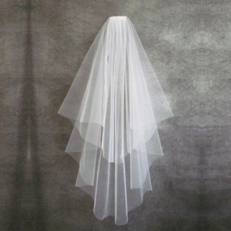 Princess Gown Cheap Short Wedding Veil With Comb Cut Edge 2 Layers Simple Mariage Accessories 2024 Princess Gown Cheap Short Wedding Veil With Comb Cut Edge 2 Layers Simple Mariage Accessories 2024