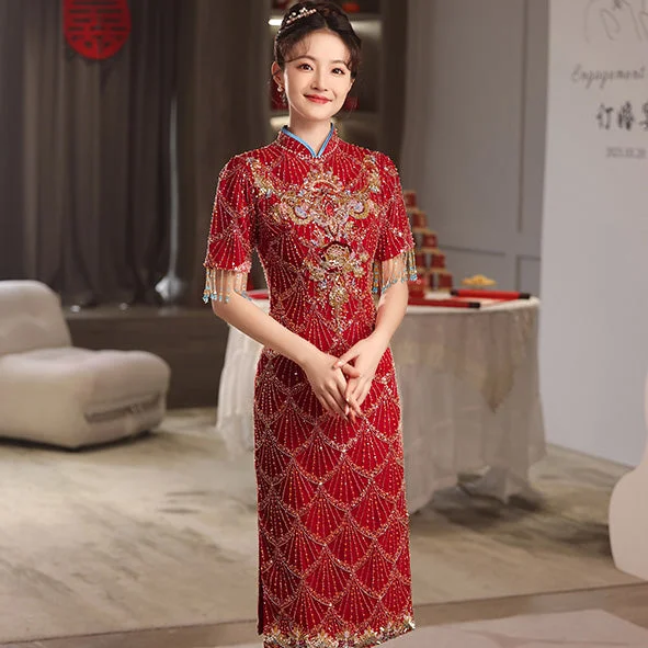 Embroidered Gown Floral Sequin Elegant Cheongsam Toasting Dress Wedding Gown with Tassels Embroidered Gown Floral Sequin Elegant Cheongsam Toasting Dress Wedding Gown with Tassels