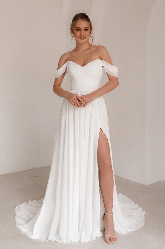 Strapless Dress Chiffon Wedding Dress Marit With High Leg Slit