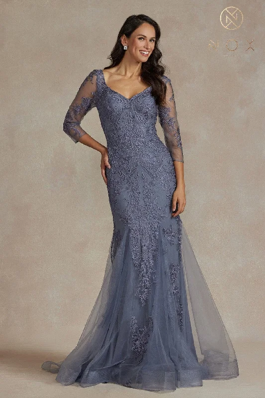 Floral Appliqué Gown Embroidered Fitted Mid-Sleeve Gown by Nox Anabel JQ504