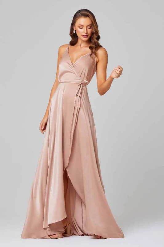 Modern Minimalist Gown Bridesmaid Dress #Jithya