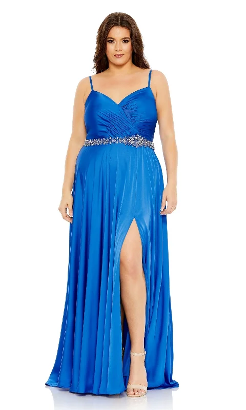 Mac Duggal Long Plus-Size Formal Dress 49575