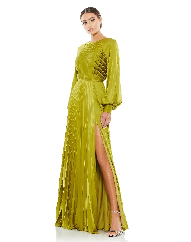 Floral Appliqué Gown Mac Duggal 26590 Dress
