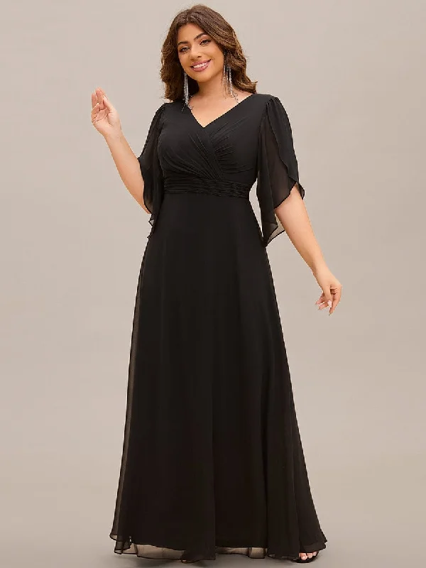 Plus Size Elegant Pleated Half Sleeve A-Line Maxi Mother of the Bride Dress