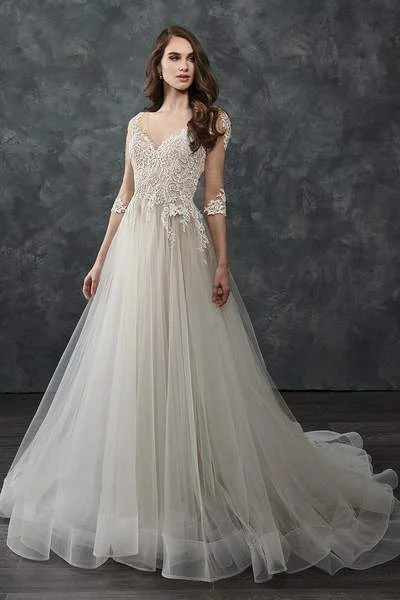 Appliqué Dress Rachel Allan Bridal - Rachel Allan Bridal - Gorgeous Tulle A-Line Wedding Dress M657 - 1 pc Ivory In Size 8 Available