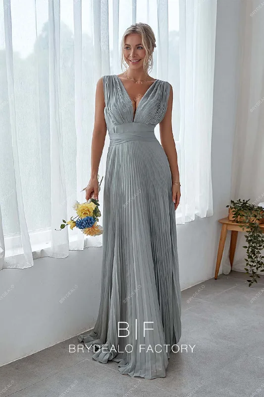 Vintage-Inspired Gown Silver Pleated Chiffon Plunging Neck V-back Long Dress