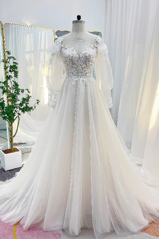Statement Dress A-Line Chapel Train Lace Tulle Wedding Dress CW3240