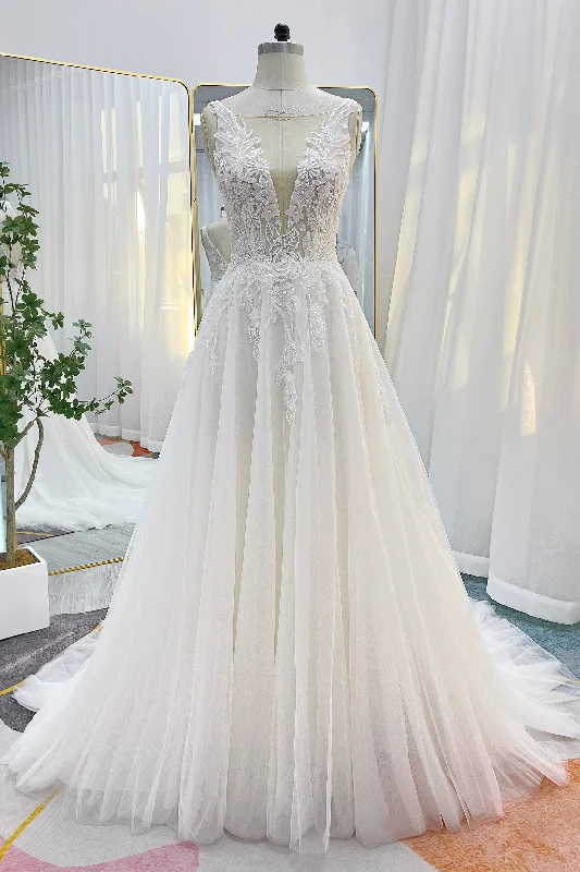 Feathered Gown A-Line Chapel Train Lace Tulle Wedding Dress CW3241