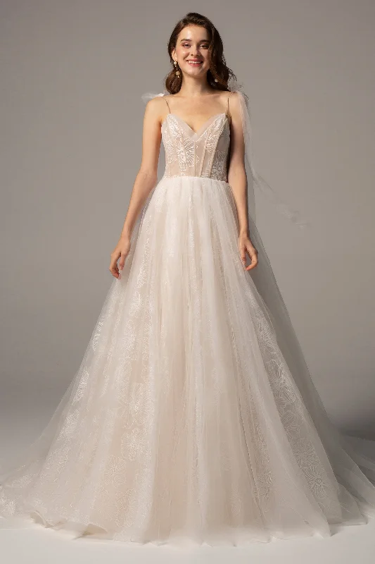 Organza Dress A-Line Court Train Tulle Wedding Dress CW2165