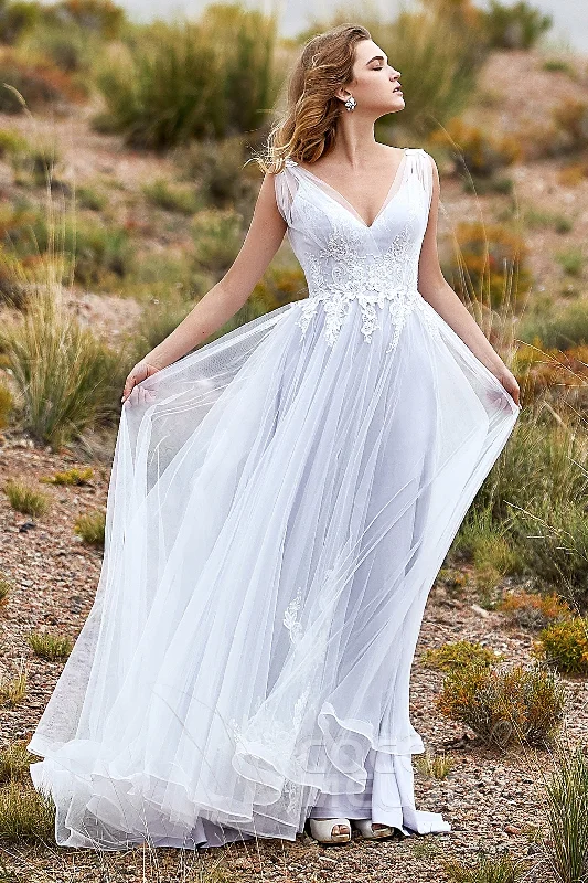 Unique Silhouette Gown A-Line Court Train Tulle Wedding Dress LD5845