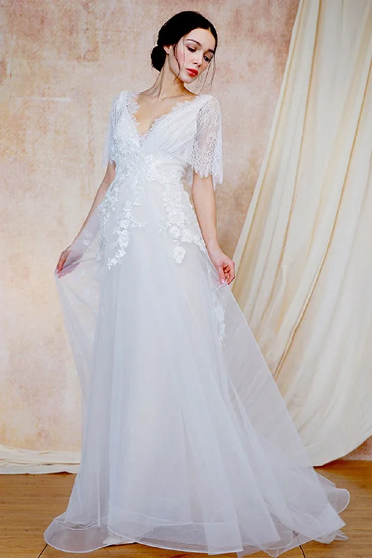 Illusion Neckline Dress A-Line Sweep-Brush Train Lace Wedding Dress CW3031