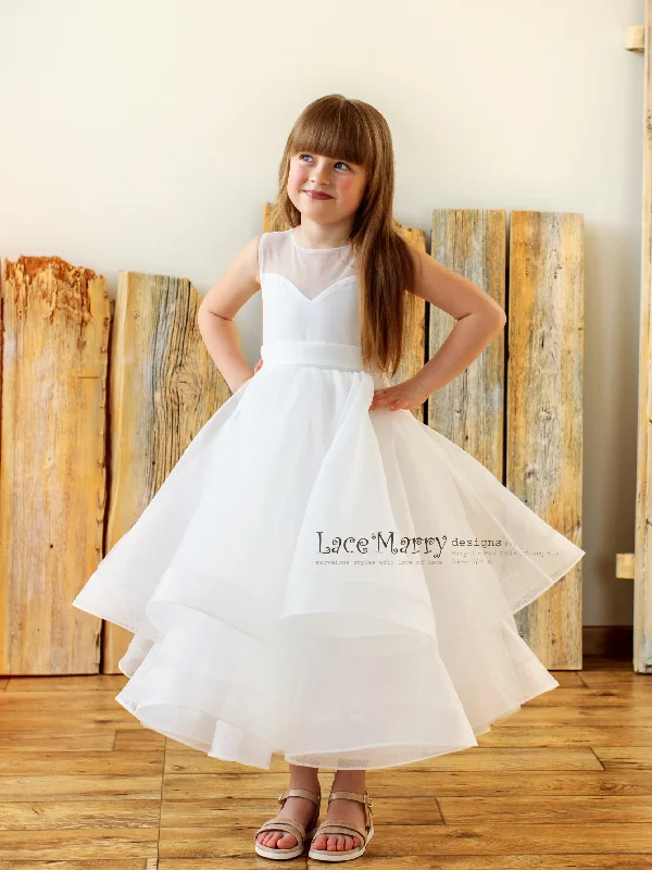 Floral Appliqué Gown ALISHA / Elegant Princess Style Flower Girl Dress