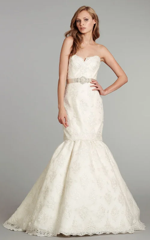 Wedding Gown Stunning Strapless Embroidered Lace Dress With Crystal Beaded Belt