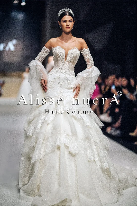 Sparkle Ball Gown Corset Bust Lace Wedding Dress with Layered Trumpet Skirt and Detachable Ruffle Sleeve