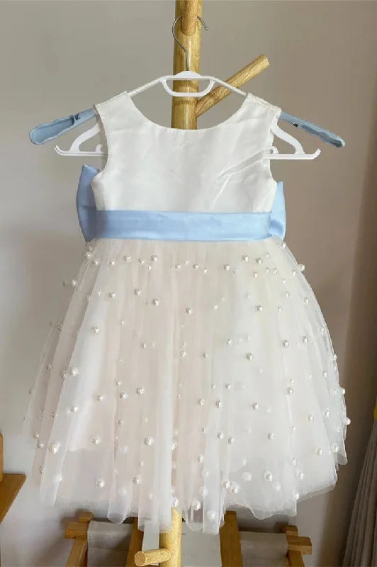Long Train Gown Crew Neck White Pearls Flower Gilr Dress with Blue Bow