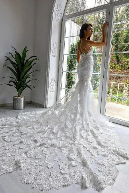 Strapless Dress Exquisite Spaghetti Straps Mermaid Floral Wedding Dress with Train