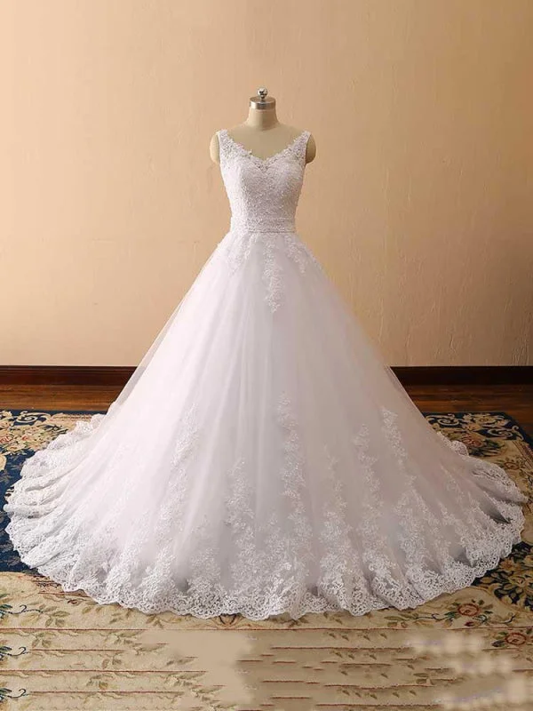 Enchanting Wedding Dress Gorgeous Spaghetti Strap V-Neck Backless Wedding Dresses