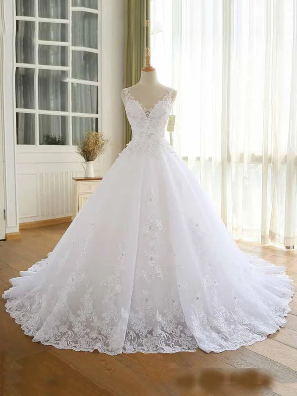 Princess Gown Modest V-Neck Lace-Up Wedding Dresses