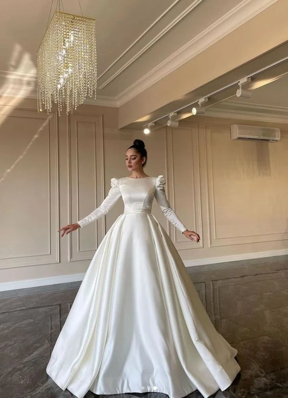 Princess Gown Simple wedding dress with sleeves, satin ball gown      fg6430