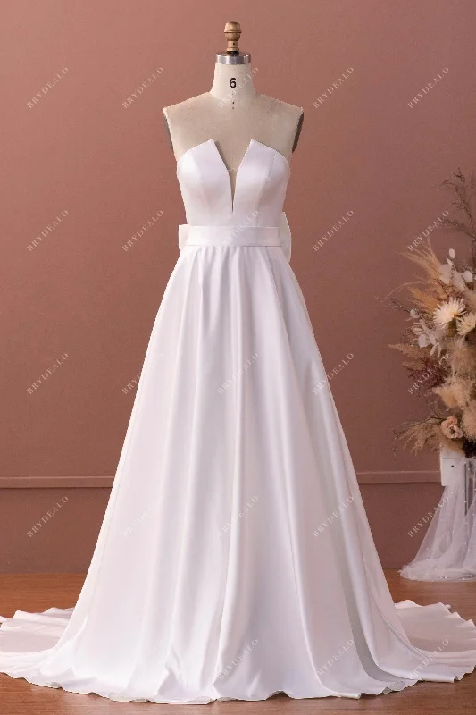 Strapless V-cut Satin Elegant A-line Wedding Dress