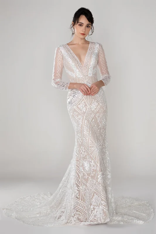 Long Train Gown Trumpet-Mermaid Court Train Lace Wedding Dress CW2532