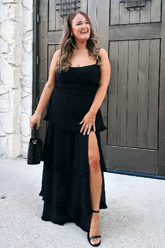 Stunning Wedding Gown Black Straps High Slit Bridesmaid Dress with Ruffle