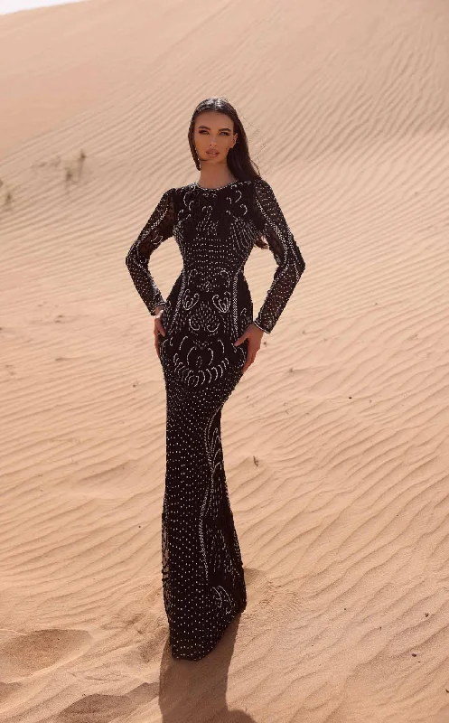 Stunning Chiffon Dress Chic and Holland HF110051 Dress