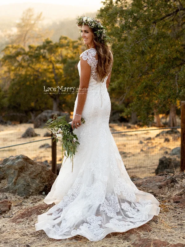 Fairytale Gown Gorgeous Wedding Dress with Amazing Sparkling Floral Appliques