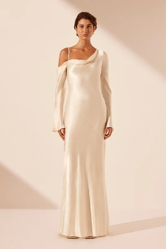 Fairytale Gown LA LUNE ASYMMETRICAL LONG SLEEVE MAXI DRESS - CREAM