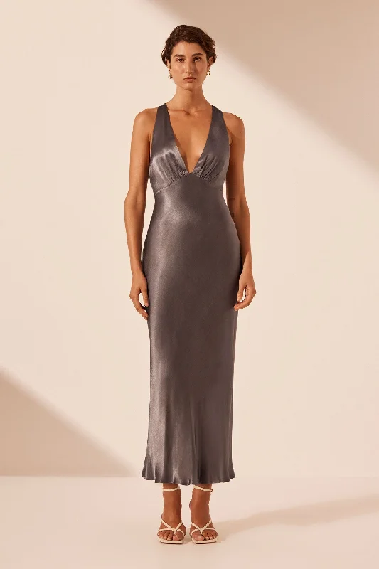 Regal Gown LA LUNE PLUNGED CROSS BACK MIDI DRESS - GRAPHITE