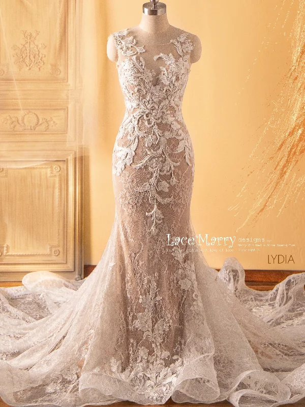 Ball Gown LYDIA / Magnificent Wedding Dress with Beaded Lace Design