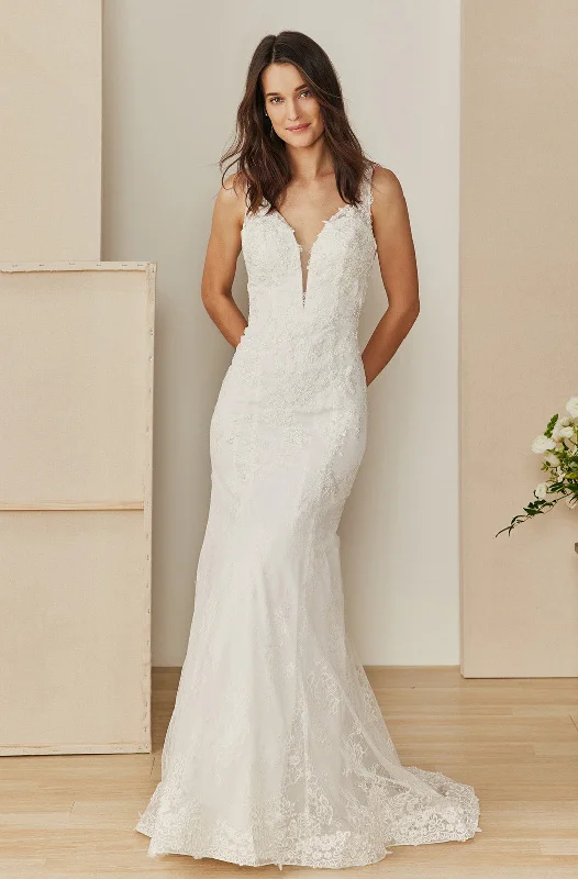 Custom Fit Gown MFW9003
