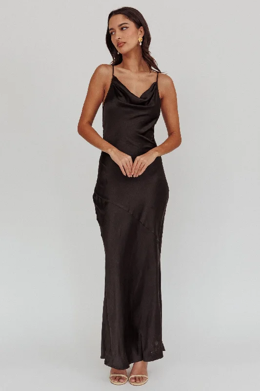 Open Back Dress Noreen Cut-Out Back Maxi Dress Black